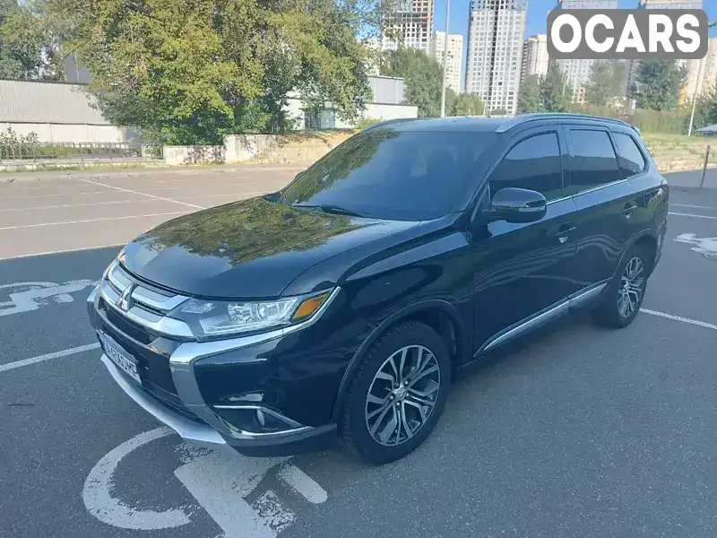 Позашляховик / Кросовер Mitsubishi Outlander 2018 2.36 л. Варіатор обл. Запорізька, Запоріжжя - Фото 1/21