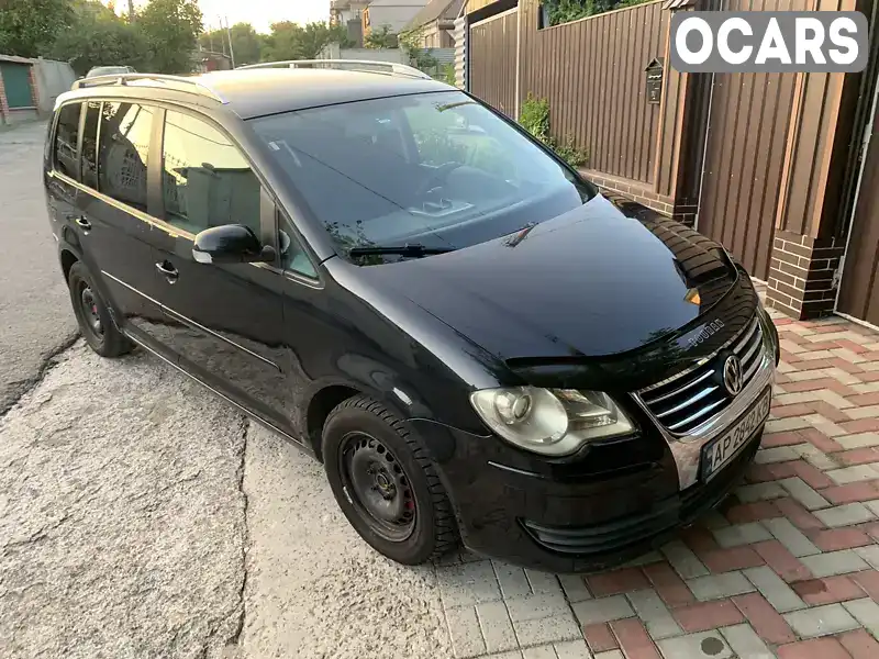 Минивэн Volkswagen Touran 2006 1.6 л. Ручная / Механика обл. Запорожская, Запорожье - Фото 1/11