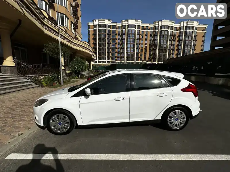 Хэтчбек Ford Focus 2012 1.6 л. Ручная / Механика обл. Киевская, Софиевская Борщаговка - Фото 1/14