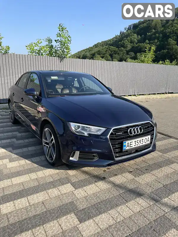 Седан Audi A3 2017 2 л. Автомат обл. Закарпатская, Мукачево - Фото 1/12