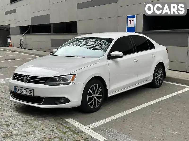 Седан Volkswagen Jetta 2012 2.48 л. Ручная / Механика обл. Киевская, Киев - Фото 1/21