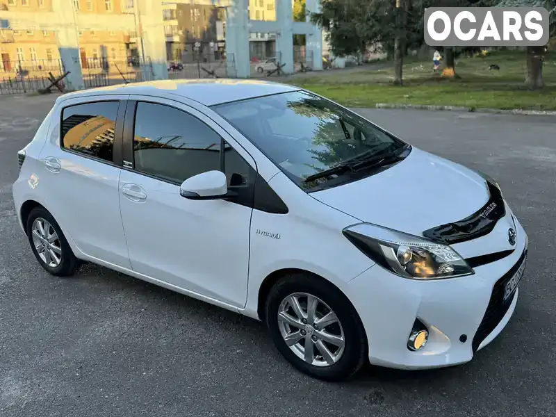 Хетчбек Toyota Yaris 2014 1.5 л. Автомат обл. Львівська, Львів - Фото 1/21