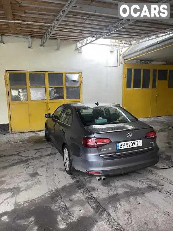 Седан Volkswagen Jetta 2016 1.8 л. Автомат обл. Одесская, Одесса - Фото 1/5