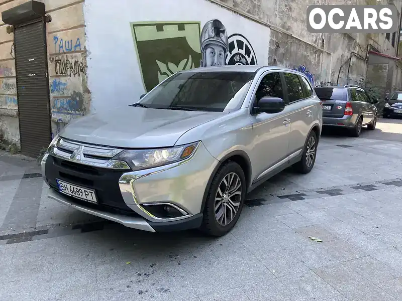 Позашляховик / Кросовер Mitsubishi Outlander 2018 2.4 л. Варіатор обл. Одеська, Одеса - Фото 1/20