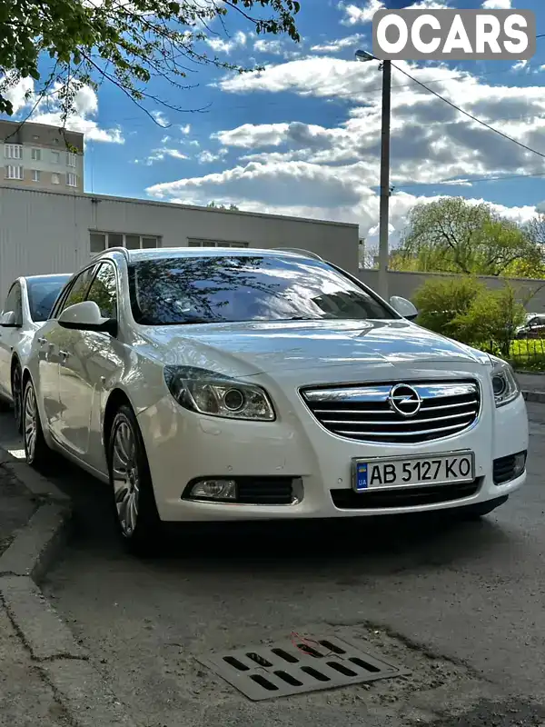 Универсал Opel Insignia 2010 1.96 л. Автомат обл. Львовская, Львов - Фото 1/12