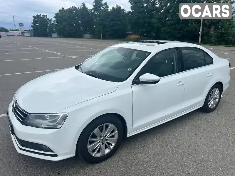 Седан Volkswagen Jetta 2016 1.6 л. Автомат обл. Київська, Київ - Фото 1/21