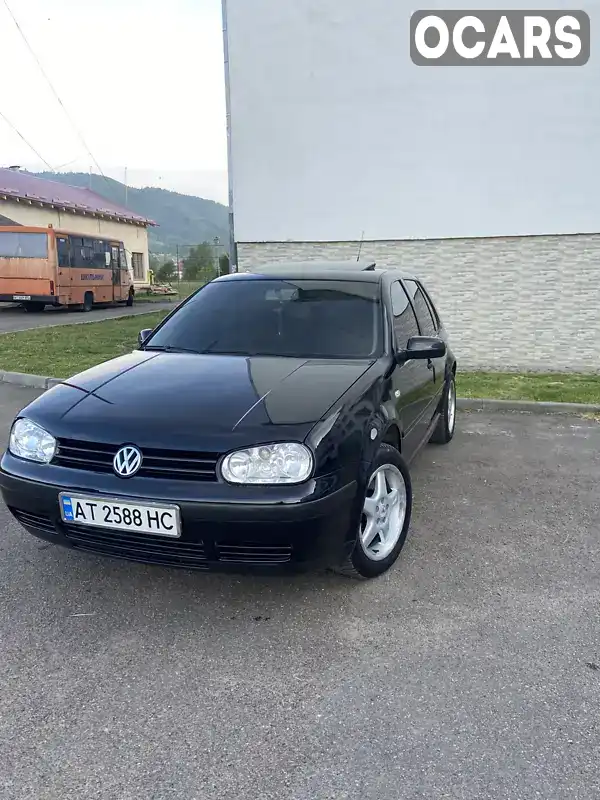 Хетчбек Volkswagen Golf 2003 1.6 л. Ручна / Механіка обл. Івано-Франківська, Яремче - Фото 1/21