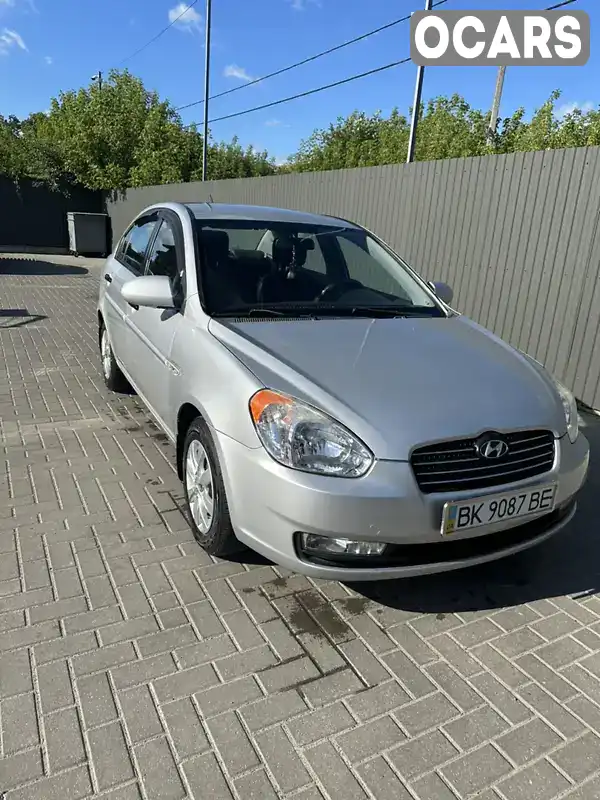 Седан Hyundai Accent 2008 1.4 л. Ручная / Механика обл. Ровенская, Сарны - Фото 1/21