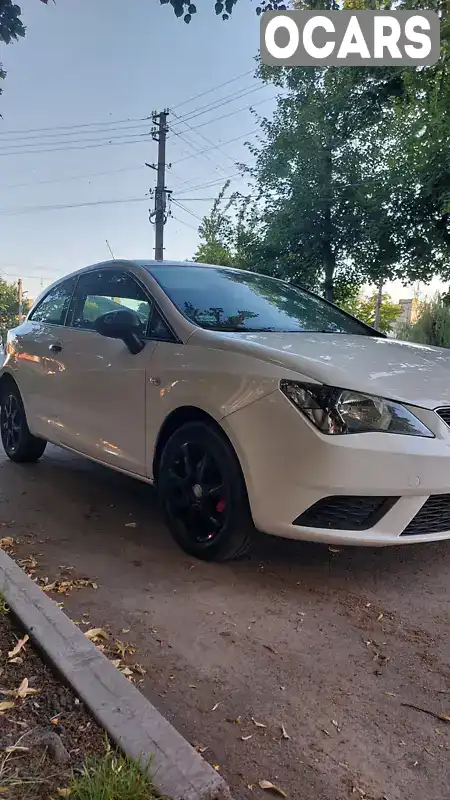 Хетчбек SEAT Ibiza 2015 1.42 л. Ручна / Механіка обл. Кіровоградська, Олександрія - Фото 1/12