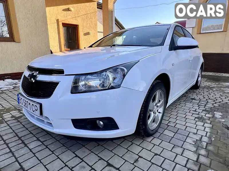 Седан Chevrolet Cruze 2012 1.8 л. Ручная / Механика обл. Тернопольская, Чортков - Фото 1/14