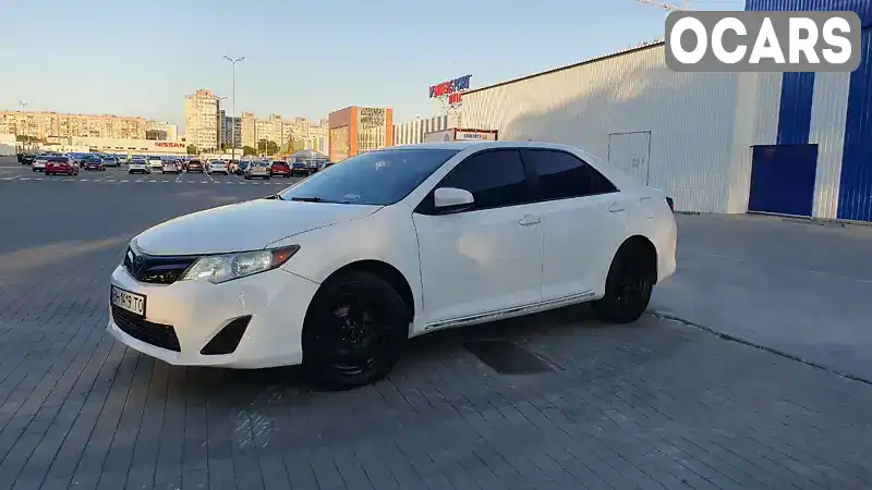 Седан Toyota Camry 2013 2.49 л. Автомат обл. Одеська, Одеса - Фото 1/21