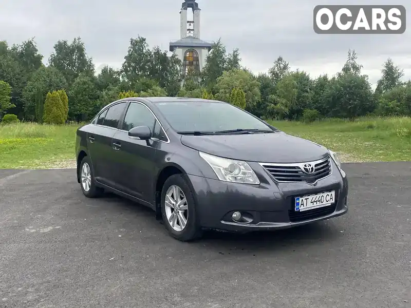 Седан Toyota Avensis 2011 1.8 л. Варіатор обл. Івано-Франківська, Івано-Франківськ - Фото 1/16