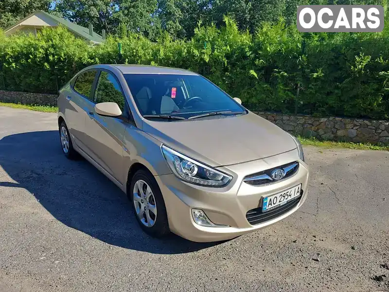 Седан Hyundai Accent 2013 1.4 л. Ручная / Механика обл. Винницкая, Винница - Фото 1/21