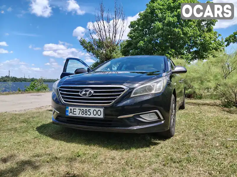 Седан Hyundai Sonata 2015 2 л. Автомат обл. Днепропетровская, Днепр (Днепропетровск) - Фото 1/16