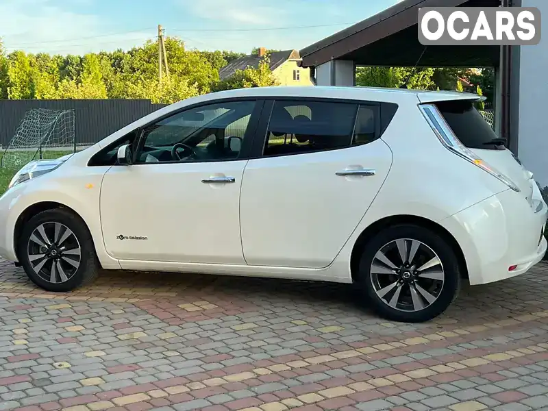 Хэтчбек Nissan Leaf 2017 null_content л. обл. Львовская, Дрогобыч - Фото 1/21