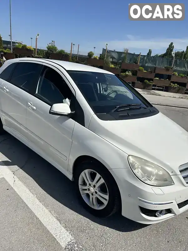 Хэтчбек Mercedes-Benz B-Class 2010 1.7 л. Автомат обл. Одесская, Южное (Пивденное) - Фото 1/18