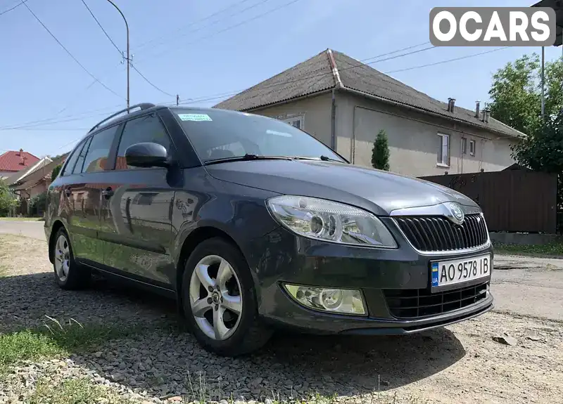 Универсал Skoda Fabia 2010 1.2 л. Ручная / Механика обл. Закарпатская, Свалява - Фото 1/21