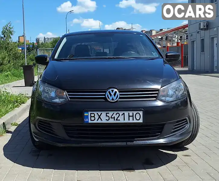 Седан Volkswagen Polo 2011 1.6 л. Ручна / Механіка обл. Хмельницька, Хмельницький - Фото 1/19