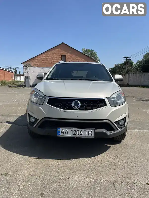 Позашляховик / Кросовер SsangYong Korando 2014 2 л. Ручна / Механіка обл. Київська, Київ - Фото 1/14