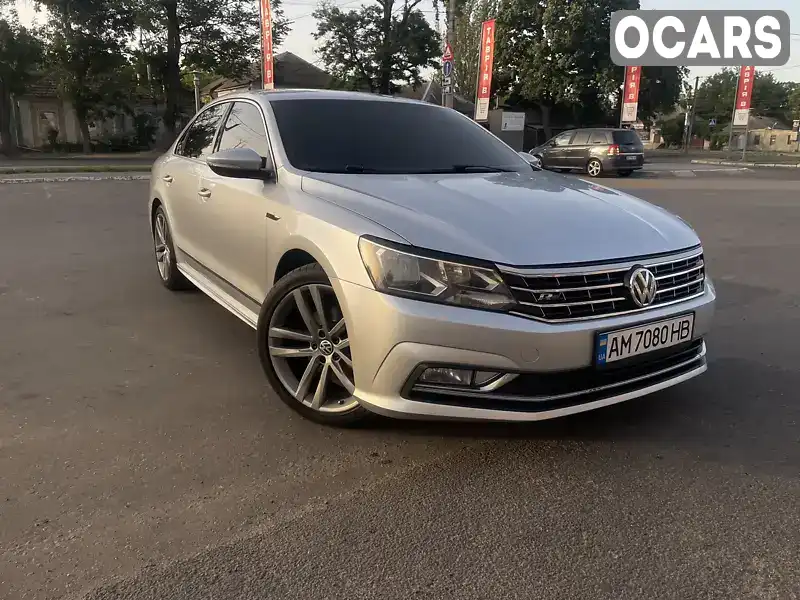 Седан Volkswagen Passat 2017 1.8 л. Автомат обл. Миколаївська, Миколаїв - Фото 1/21