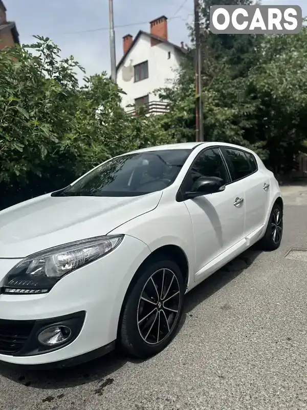 Хэтчбек Renault Megane 2012 1.5 л. Ручная / Механика обл. Закарпатская, Ужгород - Фото 1/10