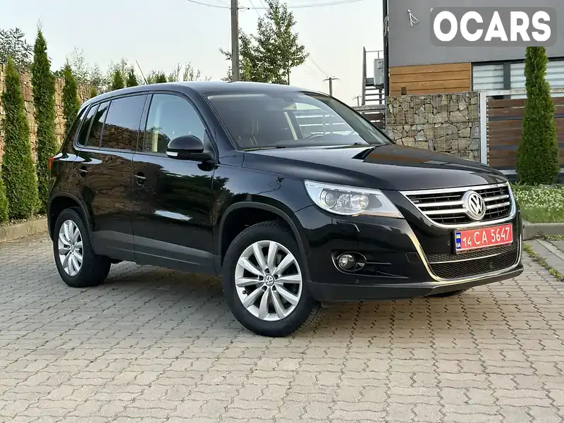 Внедорожник / Кроссовер Volkswagen Tiguan 2011 2 л. Автомат обл. Львовская, Стрый - Фото 1/21