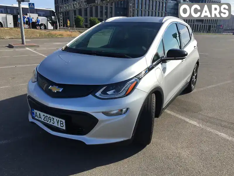 Хэтчбек Chevrolet Bolt EV 2017 null_content л. Автомат обл. Киевская, Киев - Фото 1/11