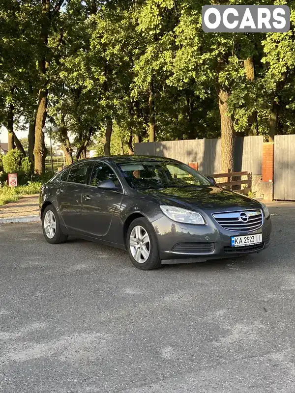 Седан Opel Insignia 2010 2 л. Ручная / Механика обл. Киевская, Белая Церковь - Фото 1/21