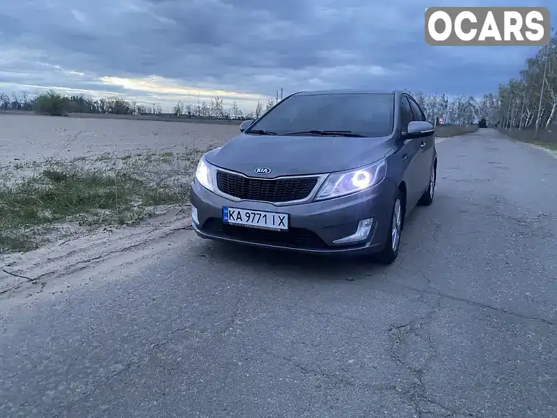 Седан Kia Rio 2013 1.6 л. Ручна / Механіка обл. Київська, Київ - Фото 1/21