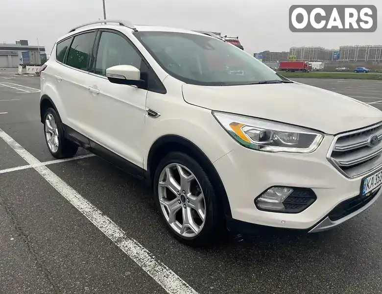 Позашляховик / Кросовер Ford Escape 2019 2 л. Автомат обл. Київська, Київ - Фото 1/13