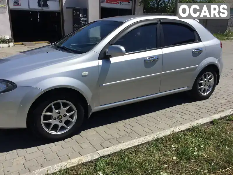 Хэтчбек Chevrolet Lacetti 2010 1.8 л. Автомат обл. Днепропетровская, Днепр (Днепропетровск) - Фото 1/14