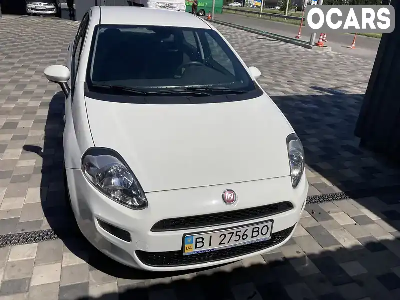 Хетчбек Fiat Grande Punto 2012 1.37 л. Ручна / Механіка обл. Полтавська, Полтава - Фото 1/15