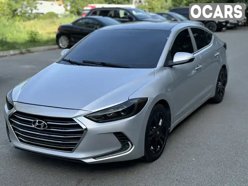 Седан Hyundai Elantra 2016 2 л. Автомат обл. Киевская, Киев - Фото 1/21