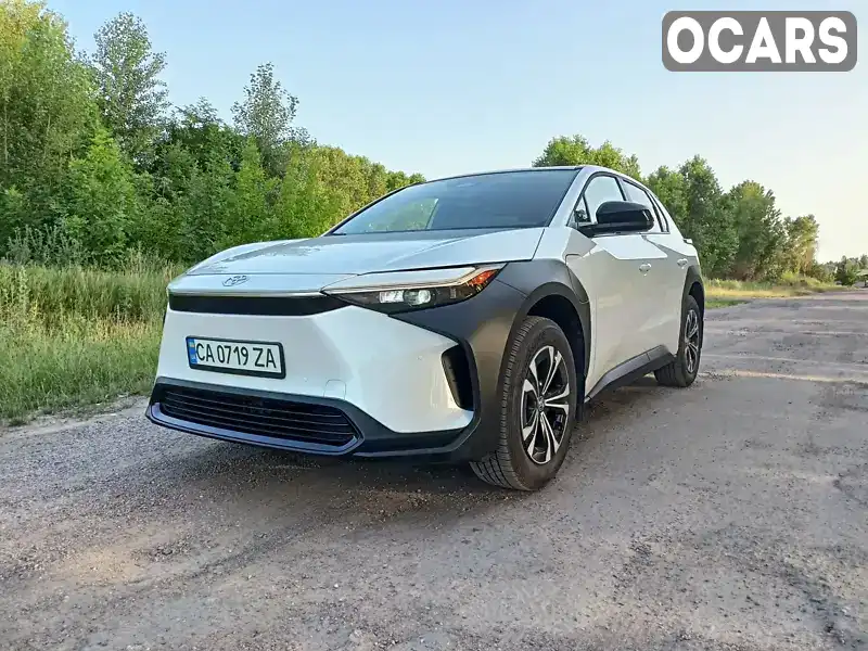 Позашляховик / Кросовер Toyota bZ4X 2022 null_content л. Автомат обл. Черкаська, Черкаси - Фото 1/21