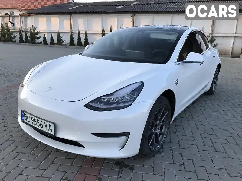 Седан Tesla Model 3 2019 null_content л. Автомат обл. Львівська, Золочів - Фото 1/21