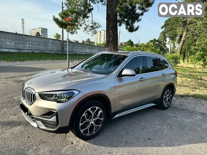 Внедорожник / Кроссовер BMW X1 2020 2 л. Автомат обл. Киевская, Киев - Фото 1/21