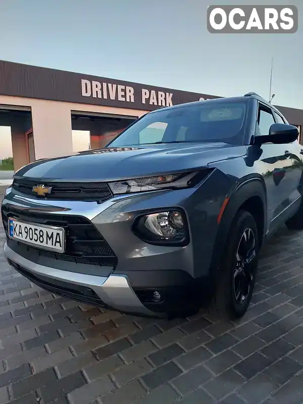 Внедорожник / Кроссовер Chevrolet TrailBlazer 2020 1.34 л. Автомат обл. Киевская, Барышевка - Фото 1/21