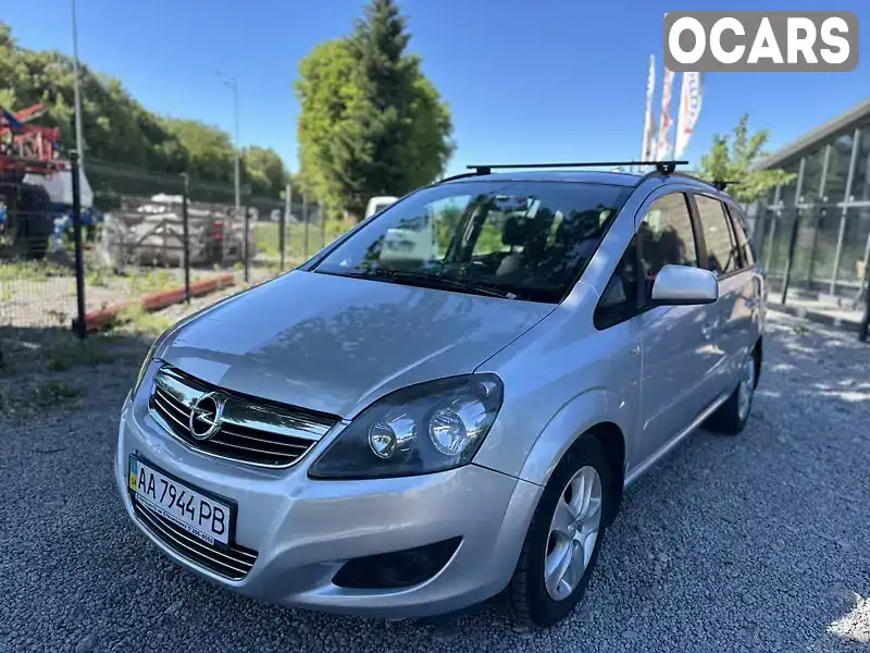 Минивэн Opel Zafira 2012 1.8 л. Автомат обл. Винницкая, Винница - Фото 1/21