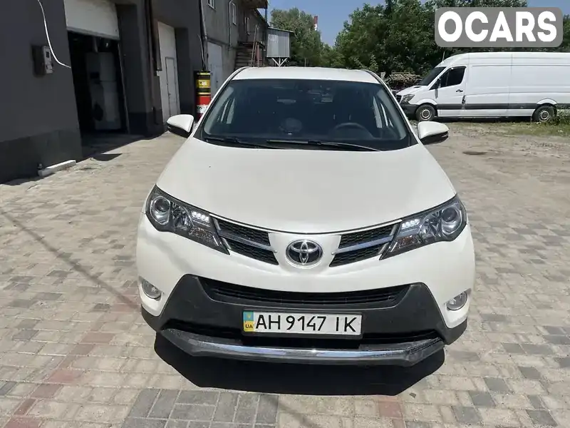 Позашляховик / Кросовер Toyota RAV4 2014 2.2 л. Автомат обл. Київська, Київ - Фото 1/12