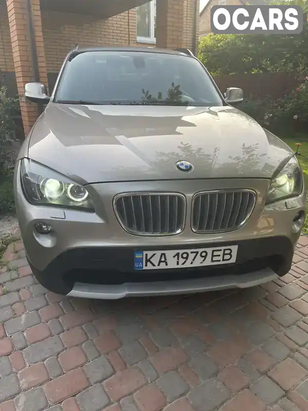 Позашляховик / Кросовер BMW X1 2010 2 л. Автомат обл. Київська, Київ - Фото 1/11