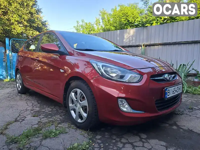 Хетчбек Hyundai Accent 2012 1.4 л. Ручна / Механіка обл. Полтавська, Полтава - Фото 1/10