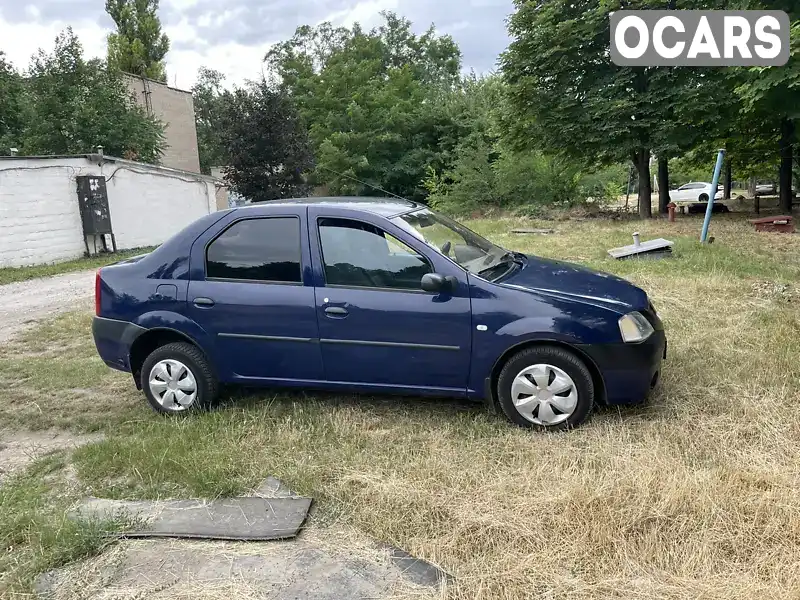 Седан Dacia Logan 2005 1.6 л. Ручная / Механика обл. Днепропетровская, Днепр (Днепропетровск) - Фото 1/18