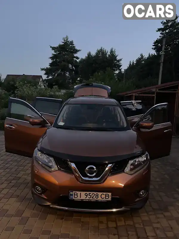 Внедорожник / Кроссовер Nissan X-Trail 2015 1.6 л. Вариатор обл. Полтавская, Кременчуг - Фото 1/3