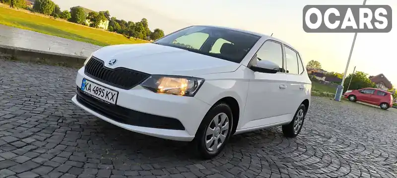 Хэтчбек Skoda Fabia 2017 1 л. Ручная / Механика обл. Закарпатская, Мукачево - Фото 1/21