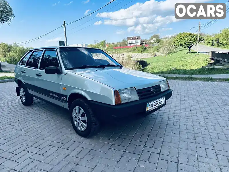 Хетчбек ВАЗ / Lada 2109 2003 1.5 л. Ручна / Механіка обл. Київська, Київ - Фото 1/21