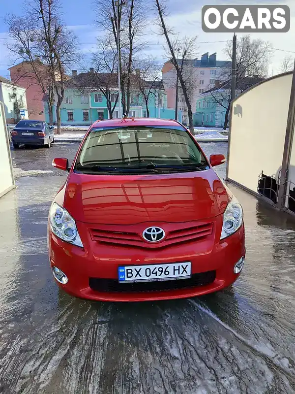 Хэтчбек Toyota Auris 2012 1.6 л. Автомат обл. Хмельницкая, Хмельницкий - Фото 1/9