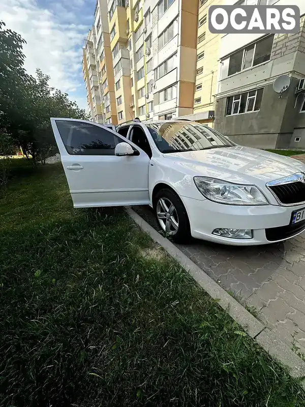 Универсал Skoda Octavia 2011 1.8 л. Ручная / Механика обл. Полтавская, Полтава - Фото 1/6