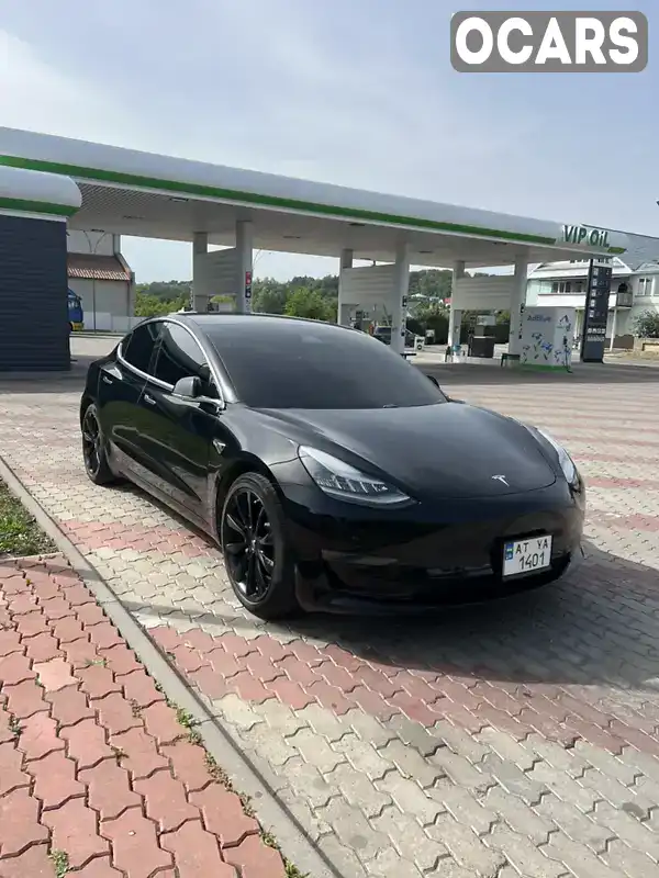 Седан Tesla Model 3 2019 null_content л. Автомат обл. Івано-Франківська, Снятин - Фото 1/21