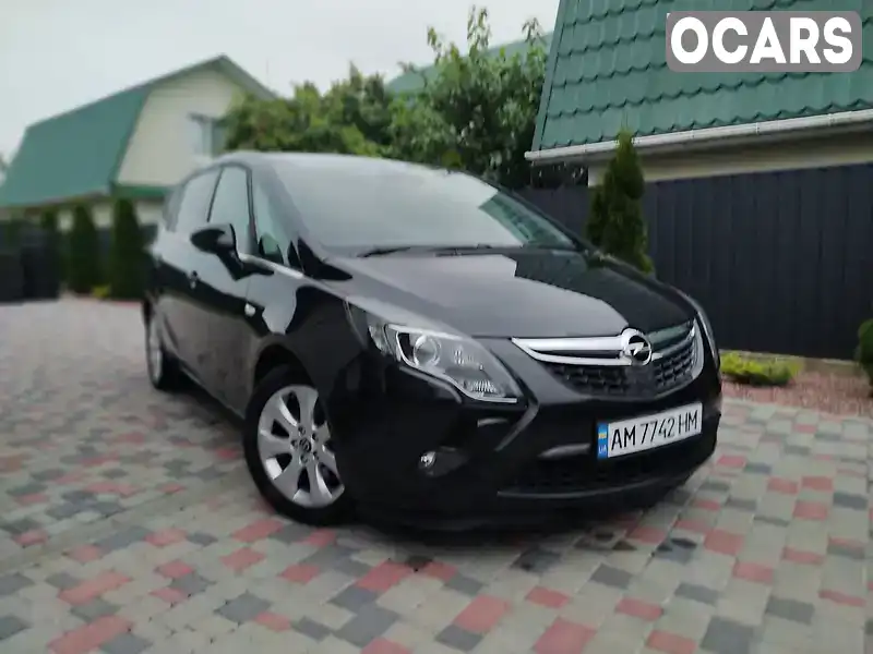 Минивэн Opel Zafira 2013 1.96 л. Автомат обл. Житомирская, Звягель - Фото 1/21