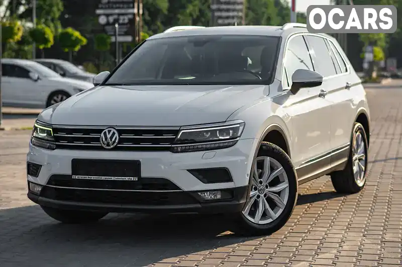 Позашляховик / Кросовер Volkswagen Tiguan 2017 2 л. Автомат обл. Львівська, Львів - Фото 1/21